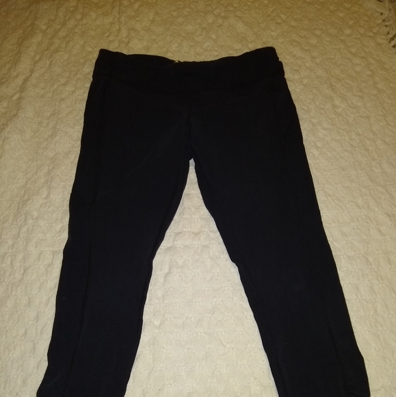 Workout Capris BOGO - Picture 3 of 3